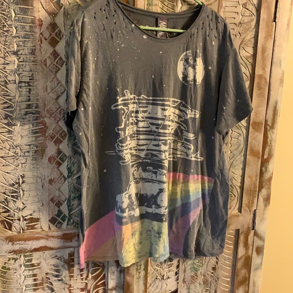 Magnolia Pearl Happy Tee - Picture 4 of 12